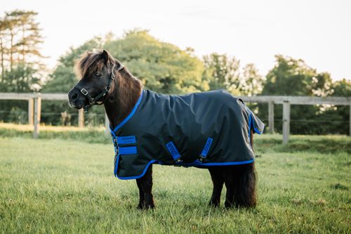 BARN BUSTER: Amigo Ripstop 900D Petite Turnout 200g - 33 - Black/Classic Blue