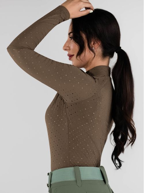 BARN BUSTER: Dapplebay Women's Aircut Mock Neck Long Sleeve Top - X Small - Chestnut