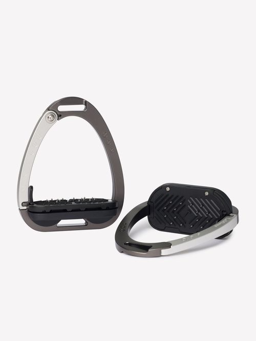 LeMieux Vector Balance Stirrups - Carbon/Silver