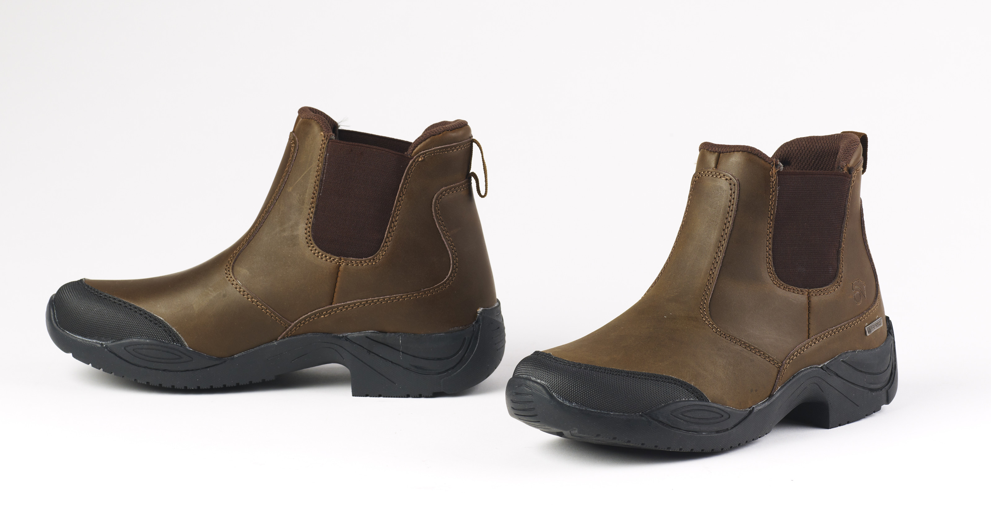 Ovation Women's Slip On Muckmaster Boot 