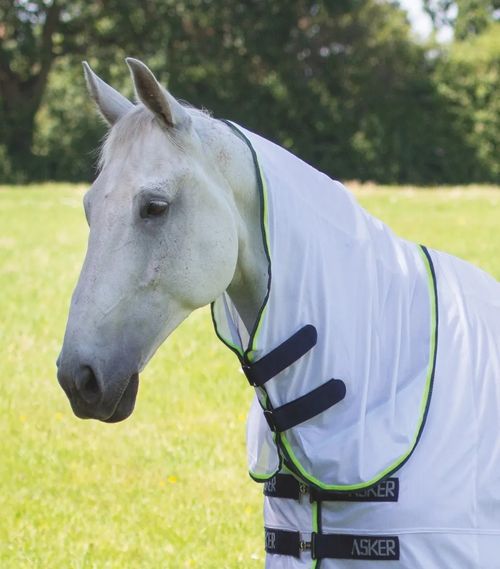 Asker Fly Neck Cover - White