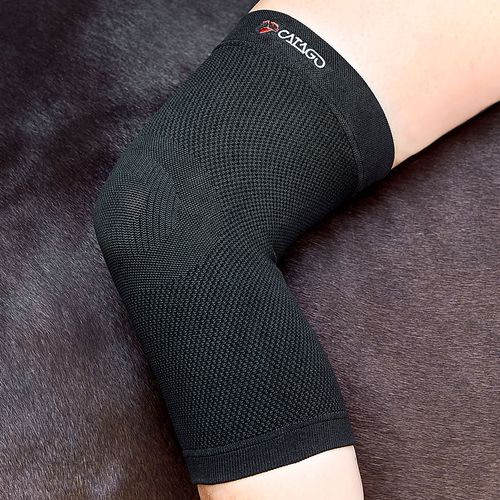 Catago FIR-Tech Knee Brace - Black